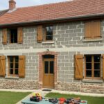 Faut-il acheter une maison en mâchefer : les avantages, risques et solutions à connaître - Featured Image